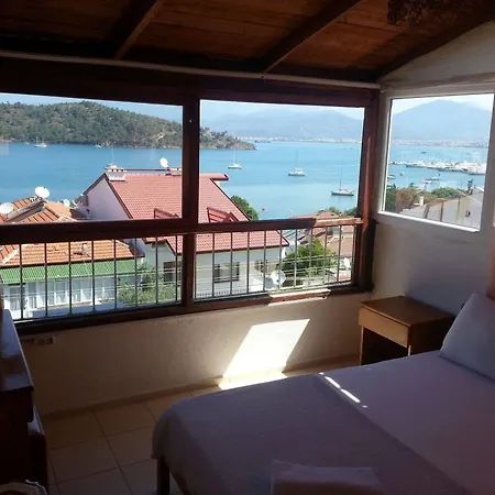 Hostel Ferah Monica's Place Φετιγιέ